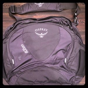 Osprey Ozone Courier Bag in Black